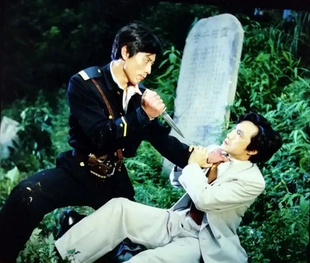 神秘的大佛2.jpg 神秘的大佛2.jpg